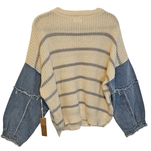 Dreamers by Debut Cream Gray Stripe Sweater with Denim Sleeves – Size XL - Picture 5 of 8